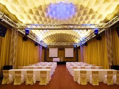 Blue Lagoon Szálloda Marmári