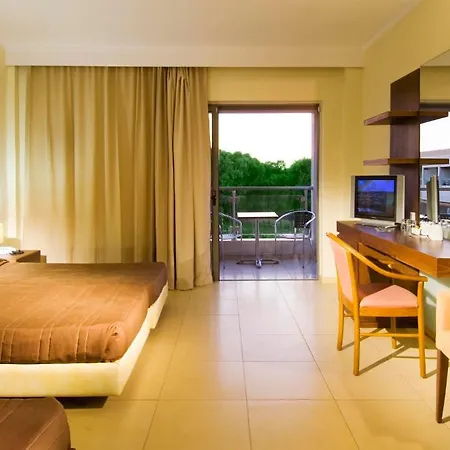 Blue Lagoon Marmári