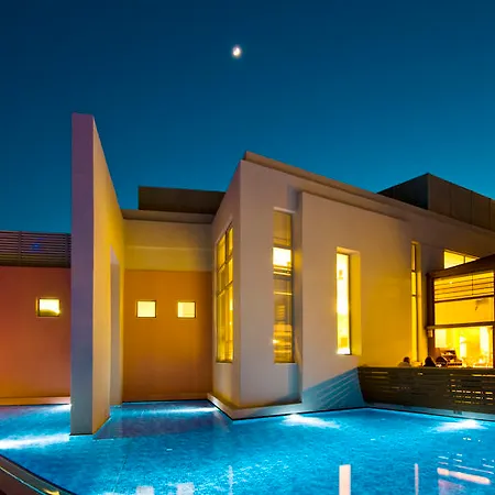 Blue Lagoon Szálloda Marmári