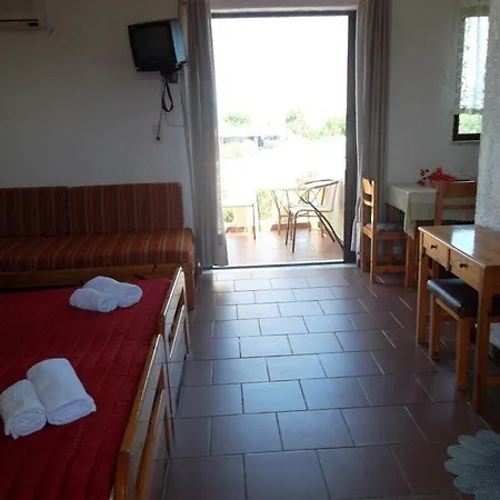 Blue Lagoon Otel