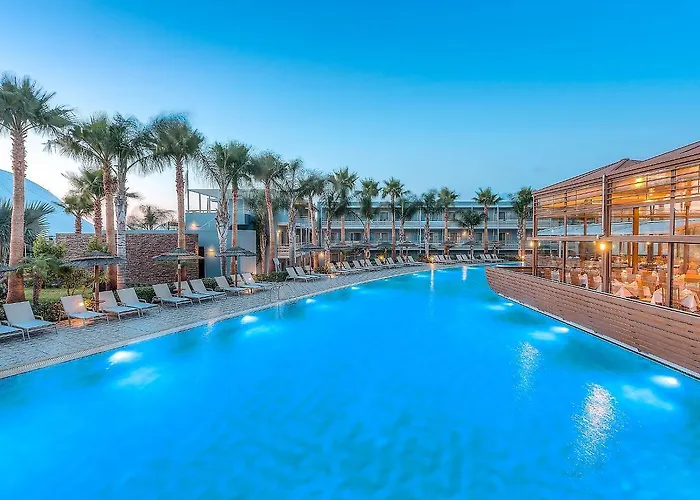 Hotel Blue Lagoon